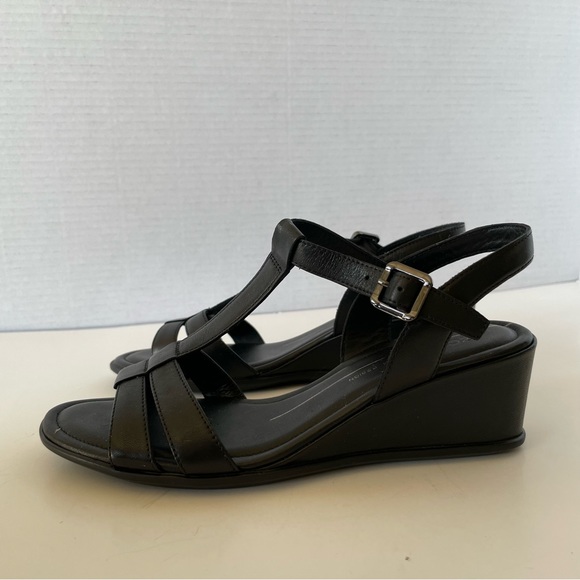 Ecco Black Leather Wedge Sandals Size 35 - Picture 2 of 14